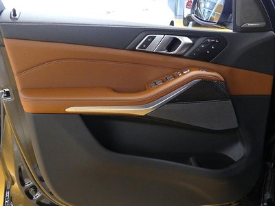 2025 BMW X7 — миниатюра 11
