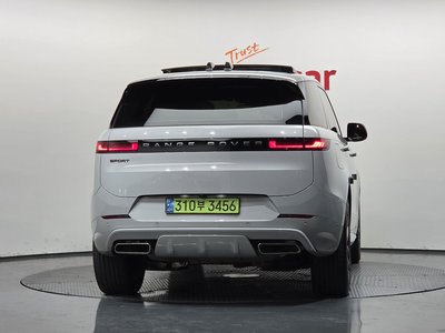 2024 LAND Rover RANGE ROVER SPORT photo 4