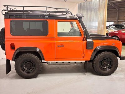 LAND ROVER DEFENDER - 6