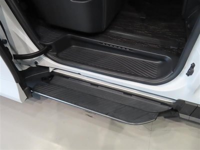 صورة مصغرة 23 لـ 2023 Toyota ALPHARD