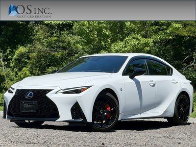 LEXUS IS - 1