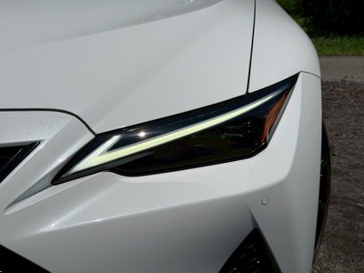 LEXUS IS - 4