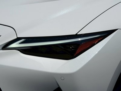 LEXUS IS - 5