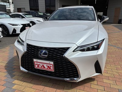 LEXUS IS - 5