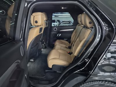 2025 LAND Rover DISCOVERY — фото 10