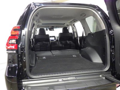 2023 Toyota LAND CRUISER PRADO 缩略图 32