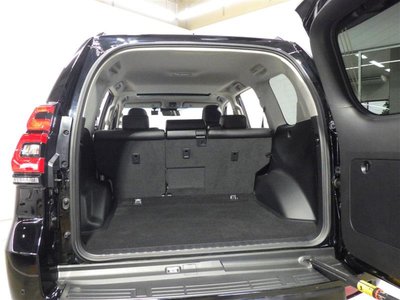 2023 Toyota LAND CRUISER PRADO 缩略图 31