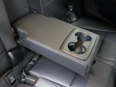 2025 BMW IX2 — миниатюра 37