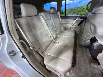 TOYOTA LAND CRUISER PRADO - 9