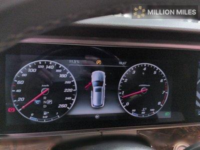 MERCEDES-BENZ E-CLASS - 6