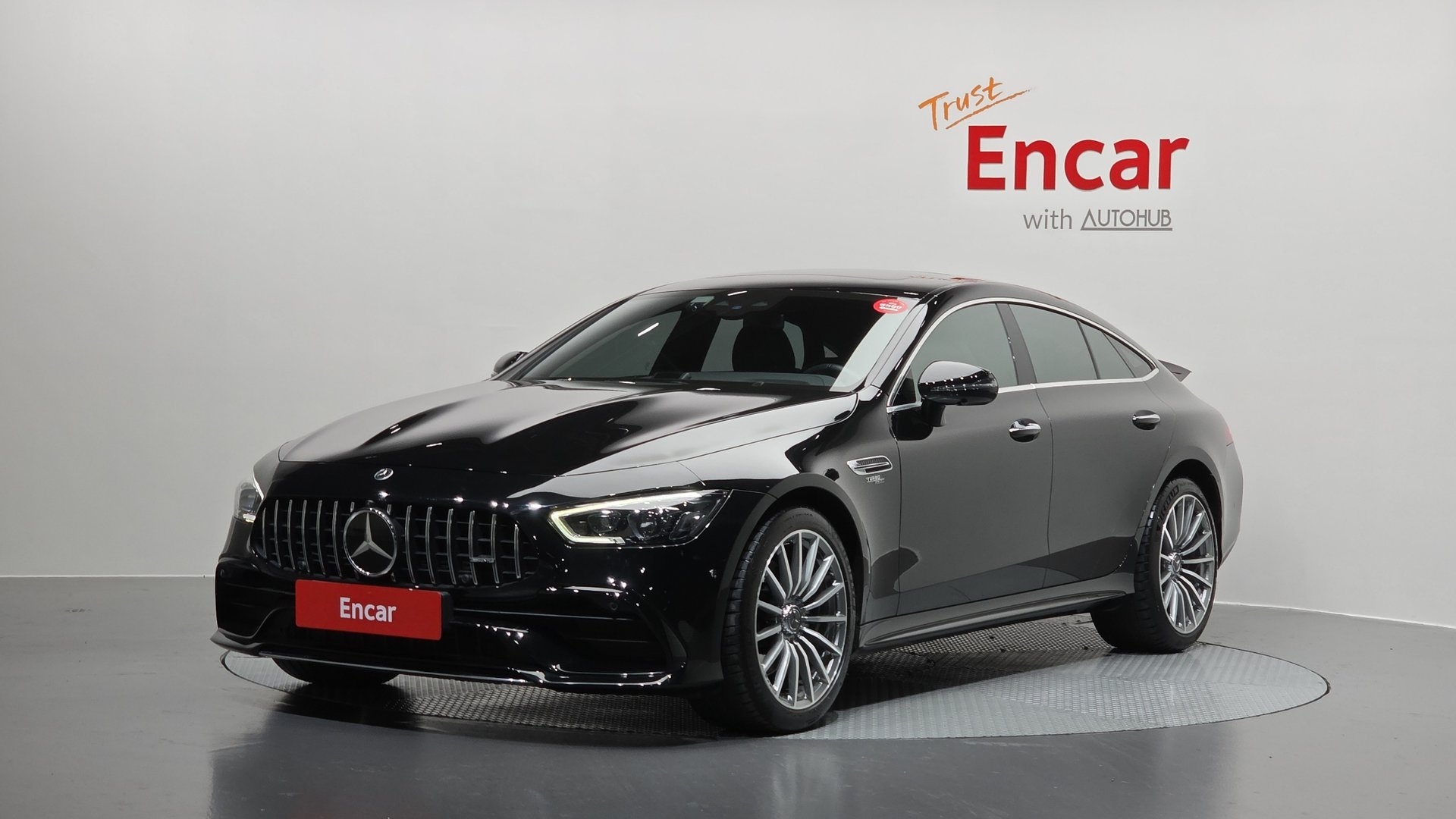 MERCEDES-BENZ GT AMG - View 1