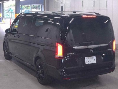 MERCEDES-BENZ V-CLASS - 2