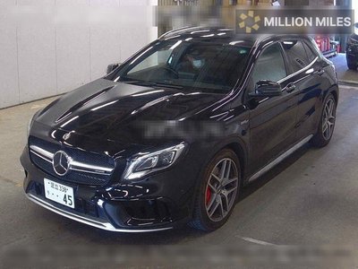 MERCEDES-BENZ GLA AMG - 4