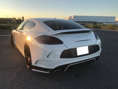 PORSCHE PANAMERA - 6