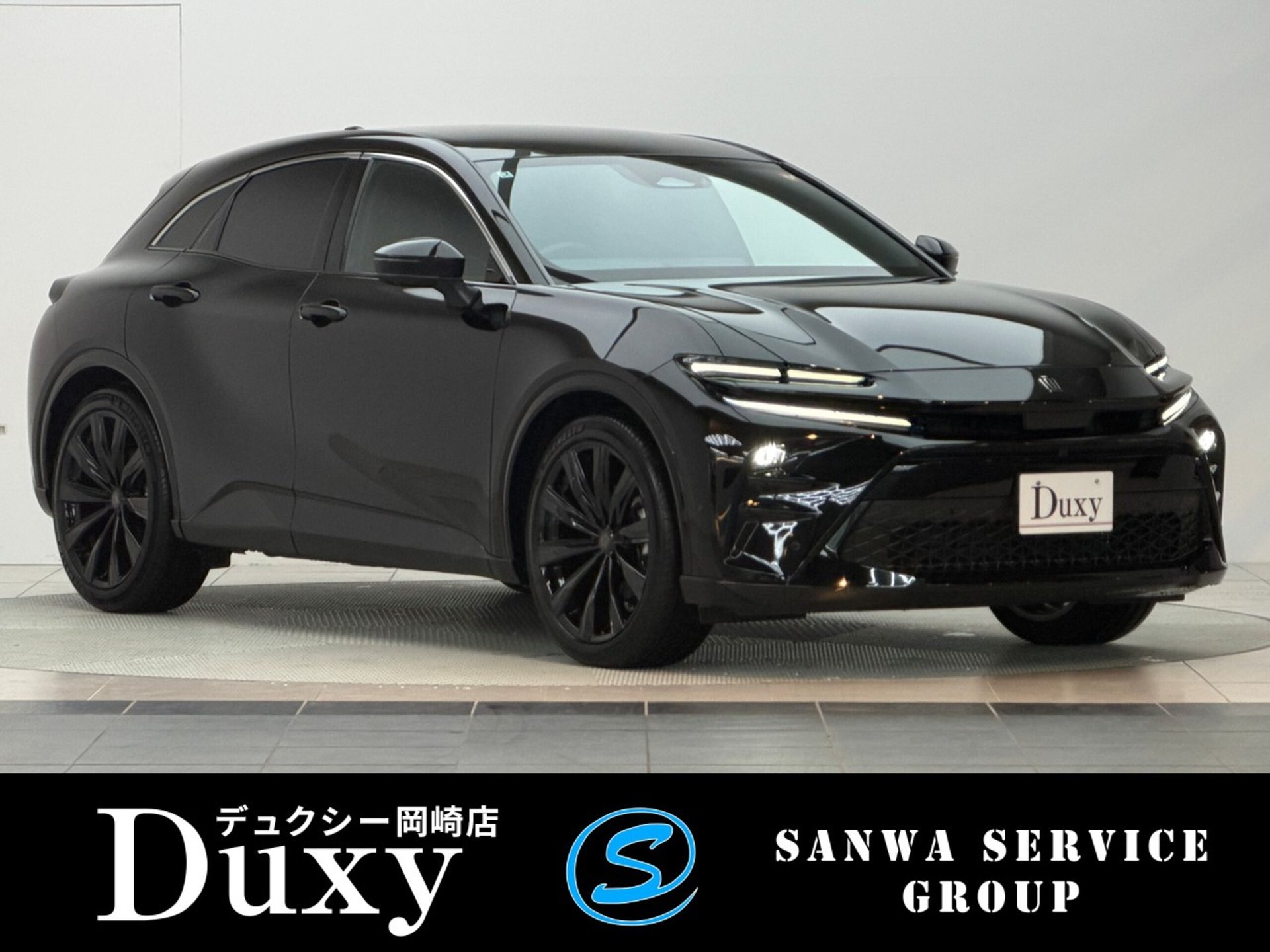 TOYOTA CROWN SPORT - View 1