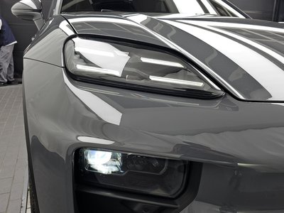 2025 Porsche MACAN 照片 9