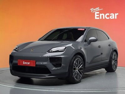 2025 Porsche MACAN 照片 1