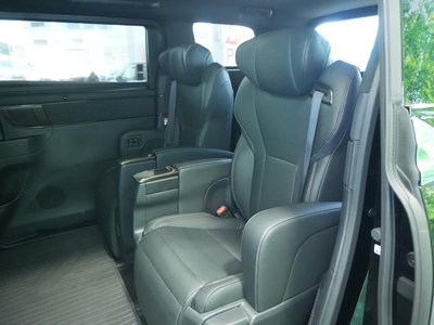 2025 Toyota ALPHARD — миниатюра 47