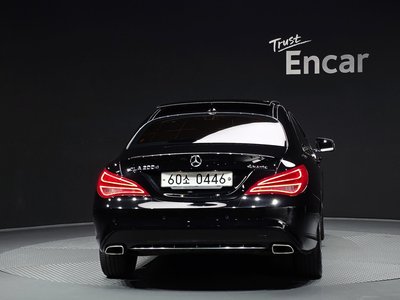 MERCEDES-BENZ CLA - 3