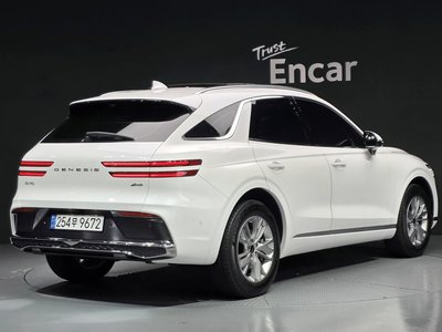 صورة 4 لـ 2024 Genesis GV70