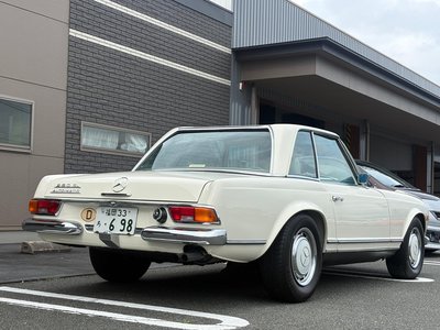 1969 Mercedes-BENZ SL photo 9