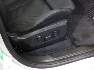 2026 BMW X3 thumbnail 17