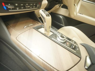 2019 Maserati LEVANTE thumbnail 31