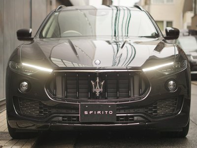 2019 Maserati LEVANTE photo 3