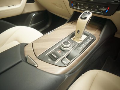 2019 Maserati LEVANTE thumbnail 19