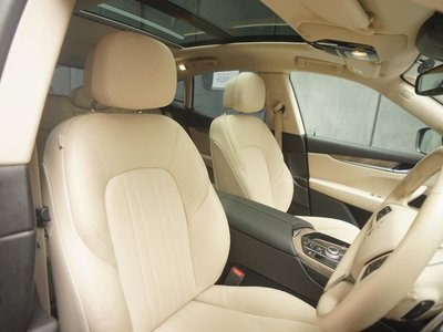 2019 Maserati LEVANTE thumbnail 17