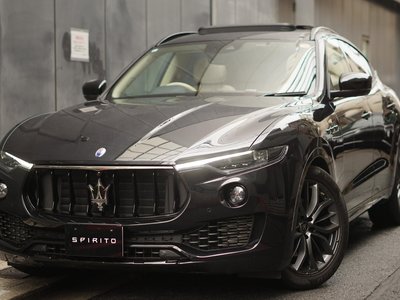 2019 Maserati LEVANTE photo 1