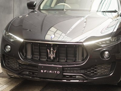 2019 Maserati LEVANTE photo 4
