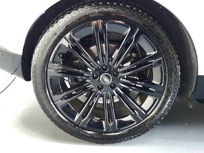 صورة 6 لـ 2025 LAND Rover RANGE ROVER