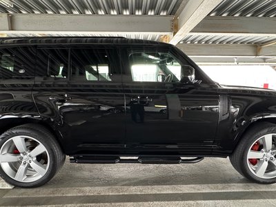 LAND ROVER DEFENDER 110 X 3.0L D300 - 3