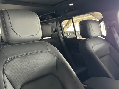 LAND ROVER DEFENDER 110 X 3.0L D300 - 6