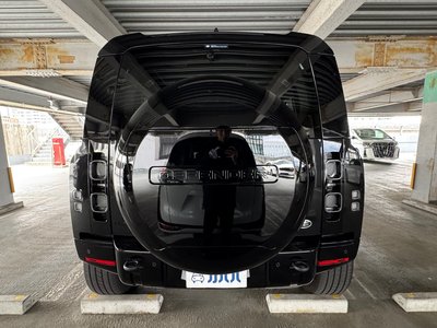 LAND ROVER DEFENDER 110 X 3.0L D300 - 4