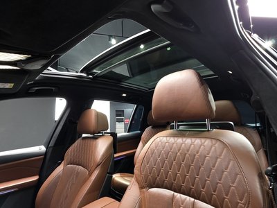 2022 BMW X7 缩略图 18