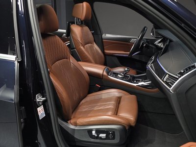 2022 BMW X7 缩略图 11