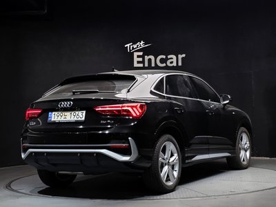 AUDI Q3 - 4