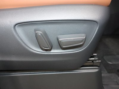 TOYOTA VELLFIRE - 10