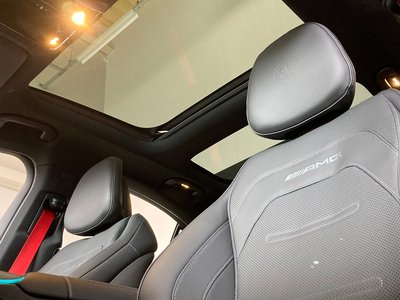 صورة 10 لـ 2025 Mercedes-BENZ E-CLASS AMG