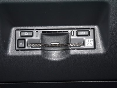 TOYOTA ALPHARD - 8