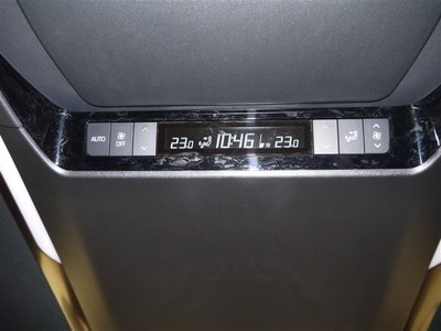 TOYOTA ALPHARD - 10