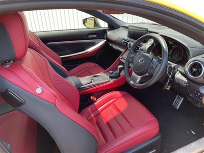 2023 Lexus RC — миниатюра 32