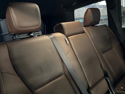 TOYOTA LAND CRUISER 250 - 7