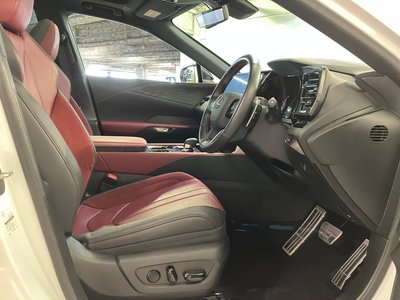 صورة مصغرة 15 لـ 2023 Lexus RX