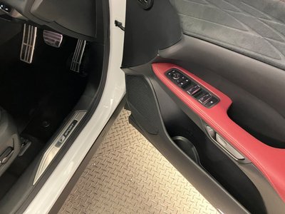 صورة مصغرة 13 لـ 2023 Lexus RX