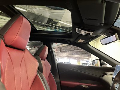 صورة مصغرة 29 لـ 2023 Lexus RX