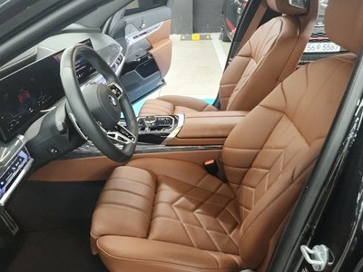 2025 BMW 7 SERIES 照片 10