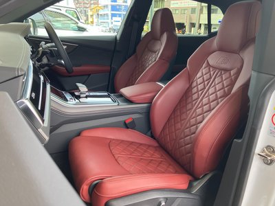 2025 AUDI SQ8 — миниатюра 28